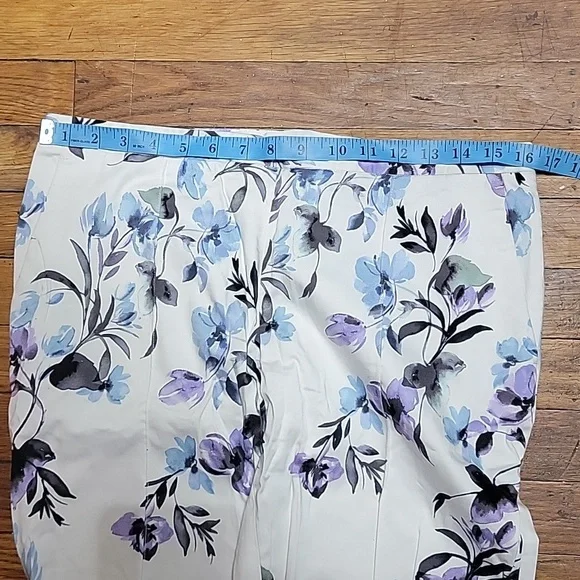 Calvin klein long pants 🌼🪻💐 floral color size 6 99 cotton 2% spandex - Picture 7 of 16